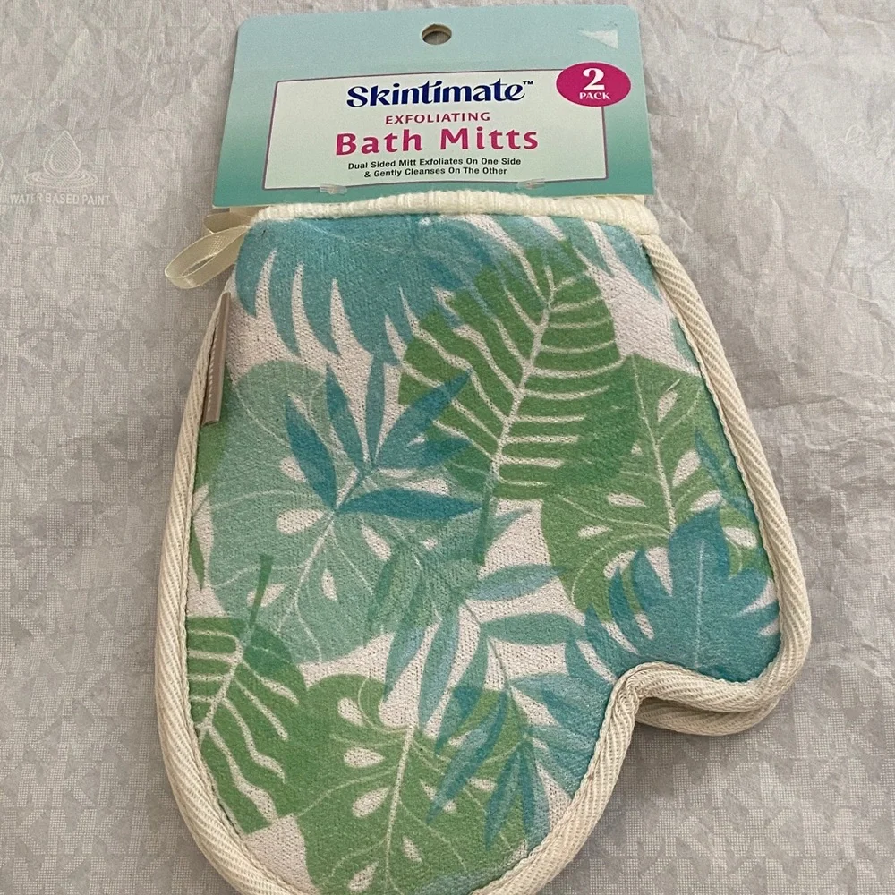 Exfoliating Bath Mitts - Green Leaf Design with soap